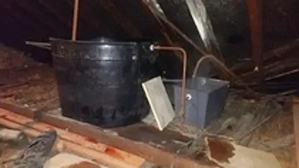 Replace heating expansion header tank Replace heating expansion header tank