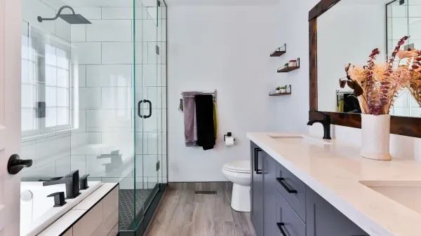 Clean a bathroom Clean a bathroom