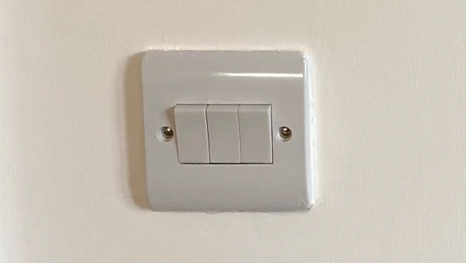 Cost to install or fix a light switch