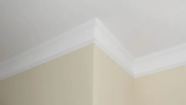Fitting coving Fitting coving