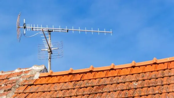 TV aerial install
