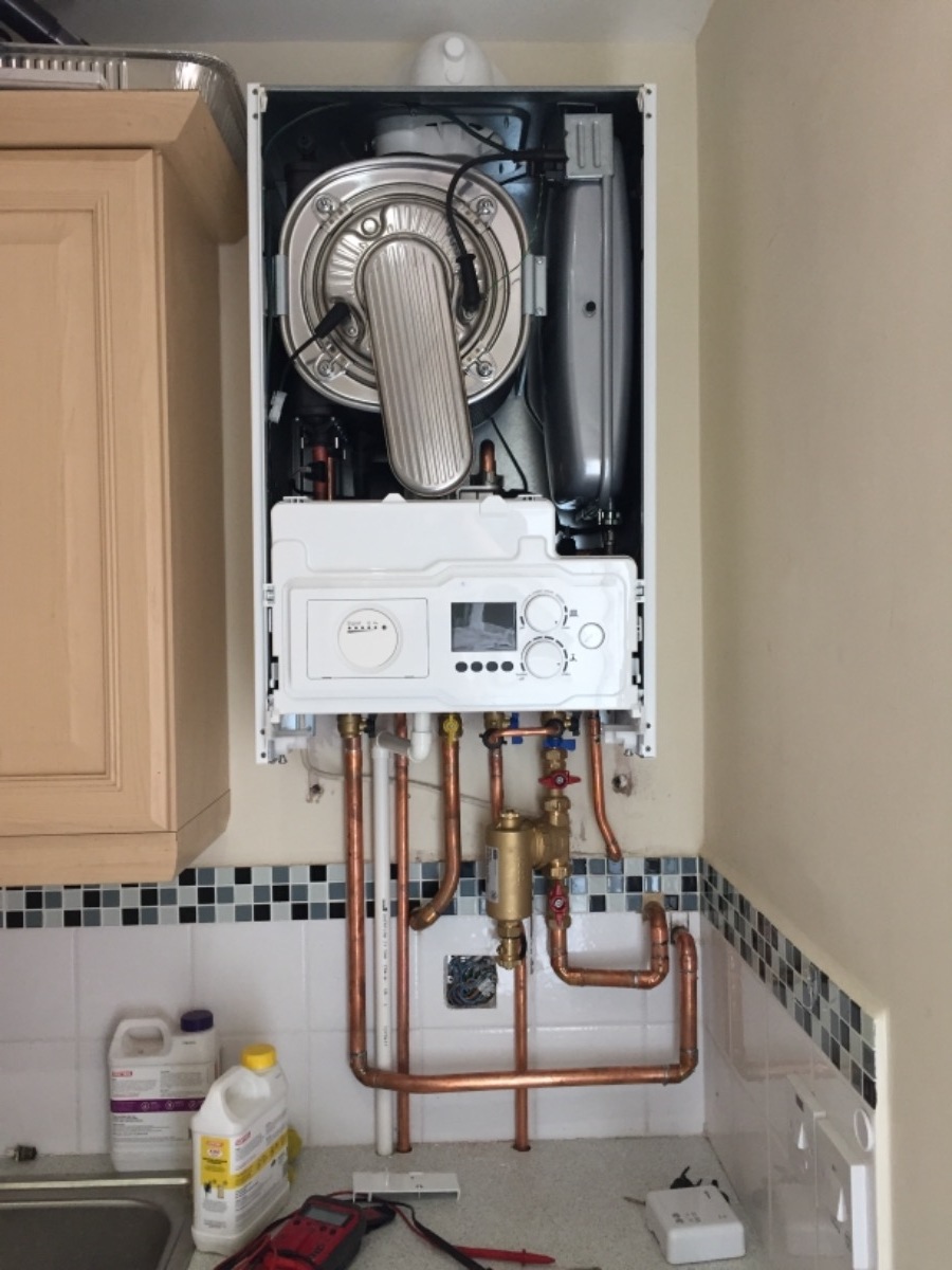 Heating Engineer: Image 4