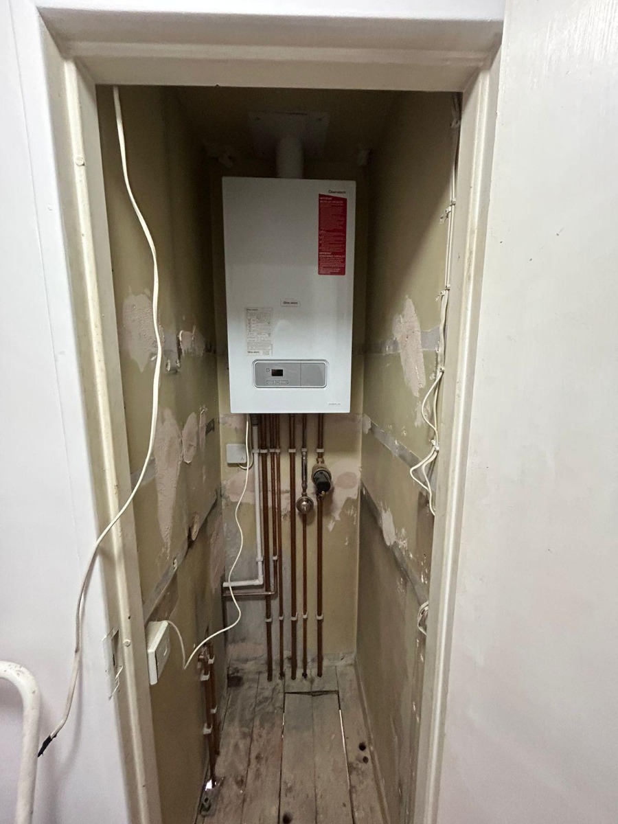 Heating Engineer: Image 3