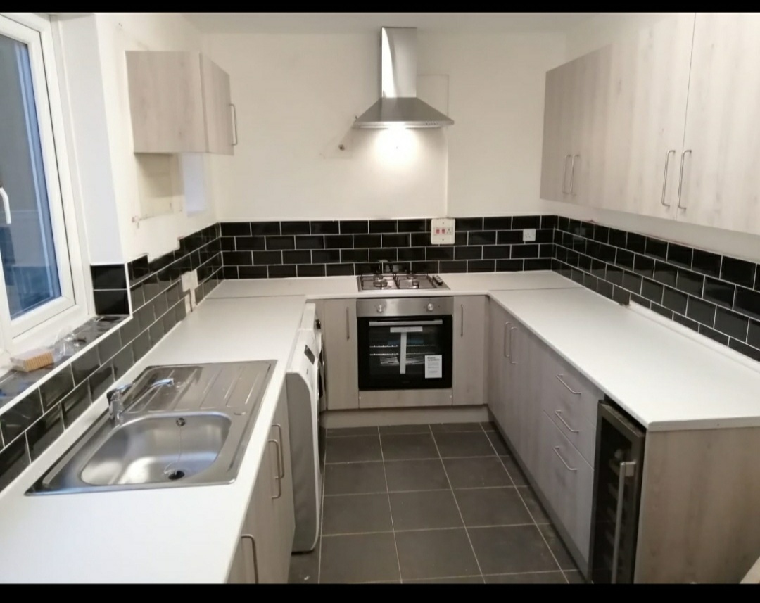 Company: Image 1