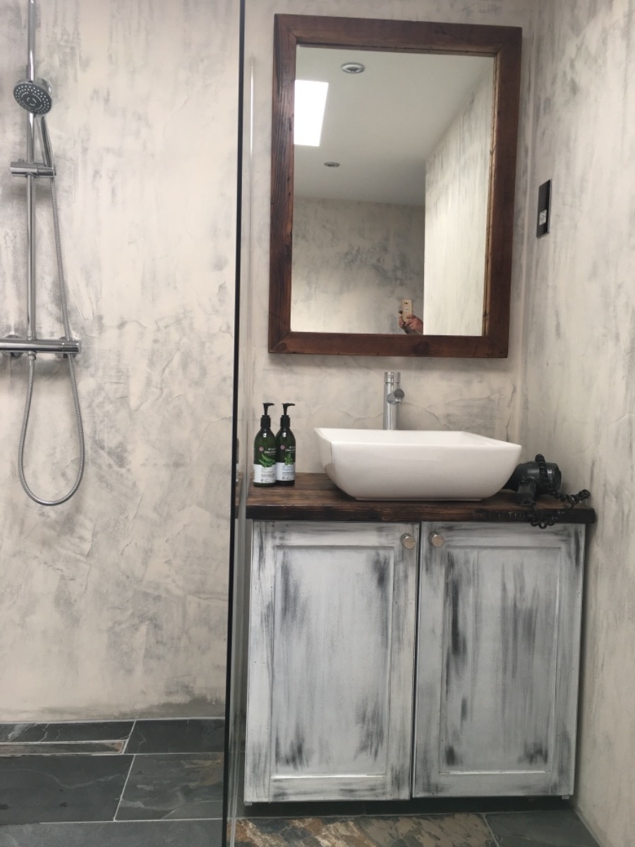 Company: Image 29