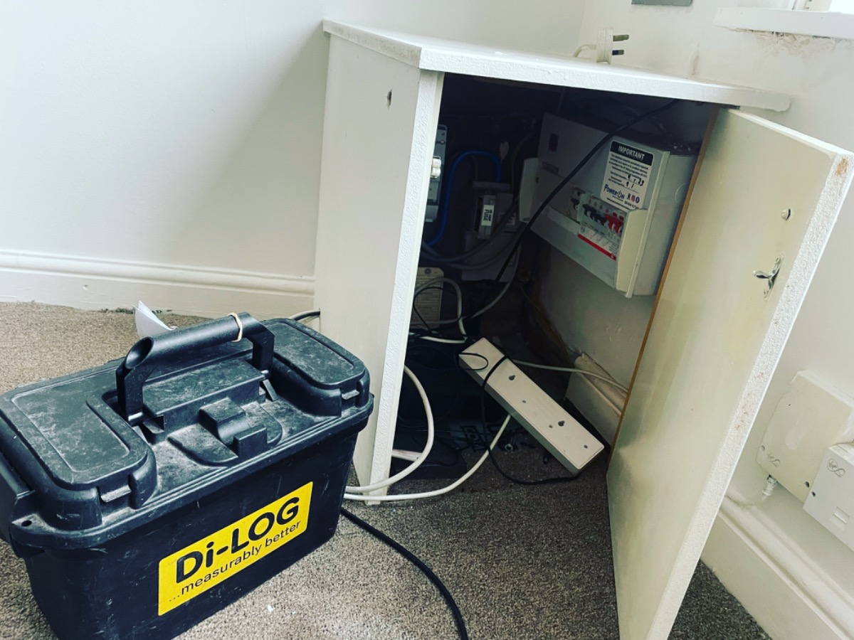 Electrician: Image 19