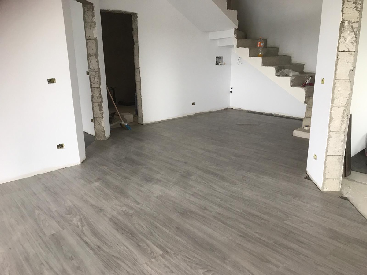 Builder: Image 57