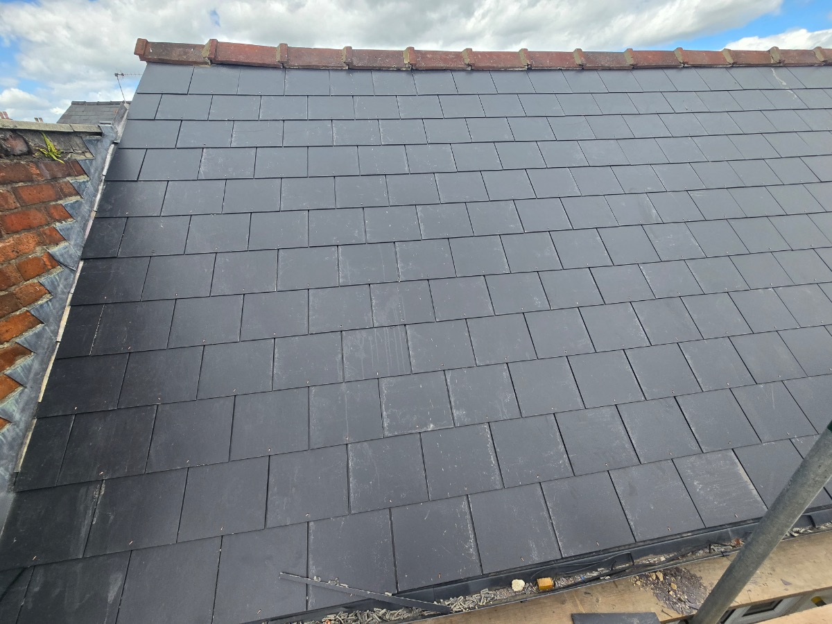 Roofer: Image 1