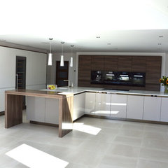 Company: Image 1