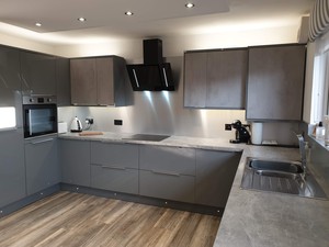 Company: Image 1