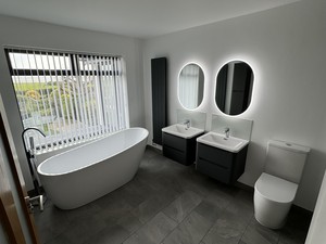 Company: Image 1
