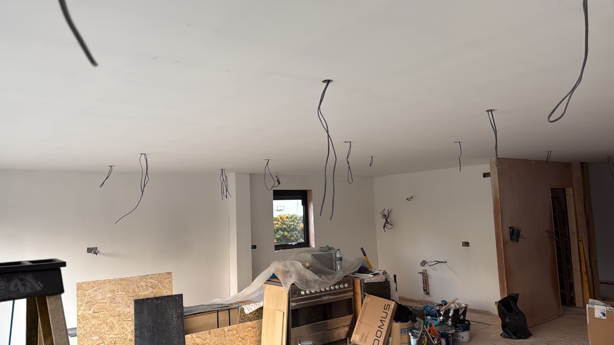 Electrician: Image 19