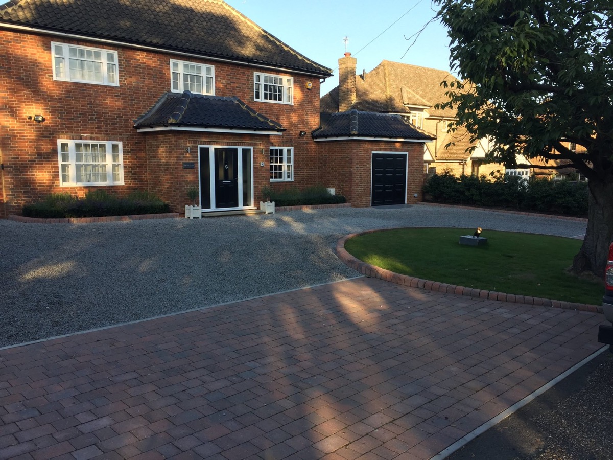 Builder: Image 14