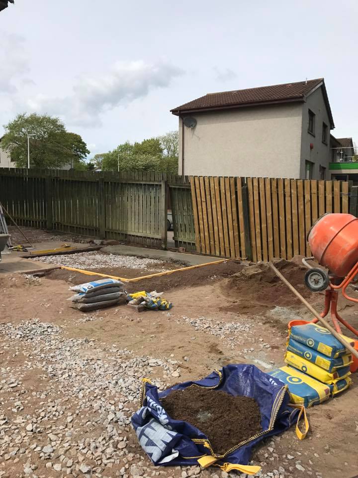 Builder: Image 1