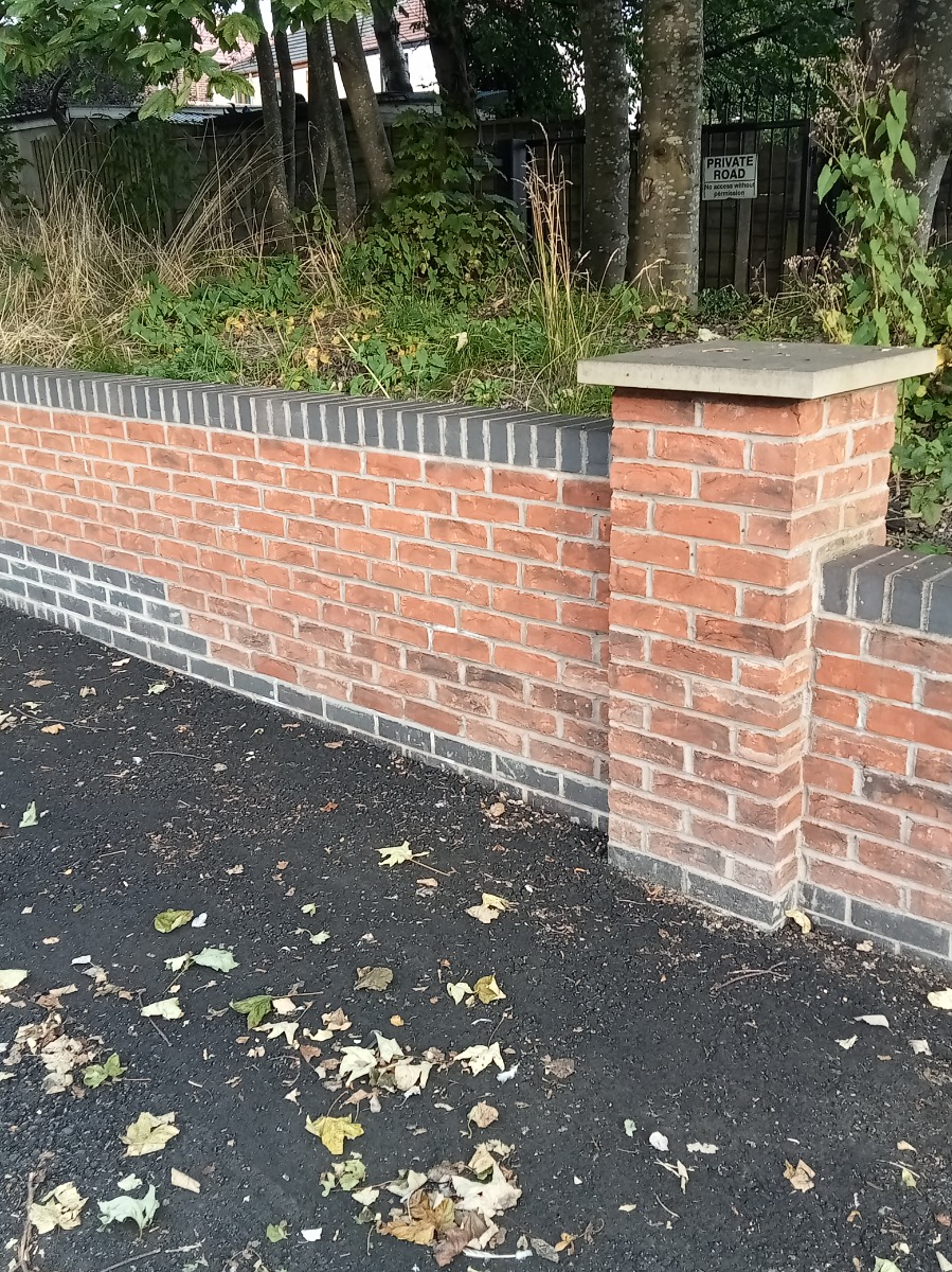 Builder: Image 1