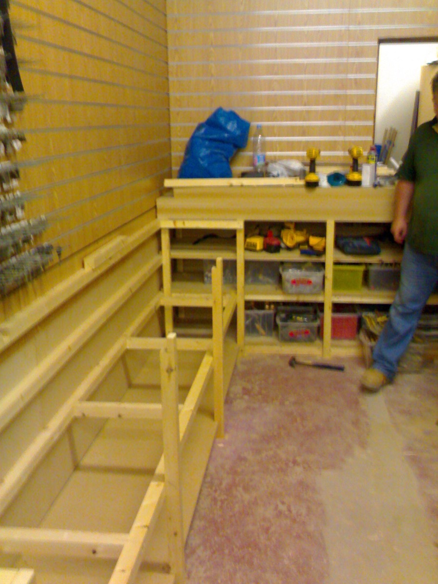 Carpenter and Joiner: Image 2