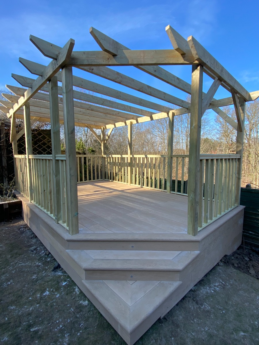 Builder: Image 1
