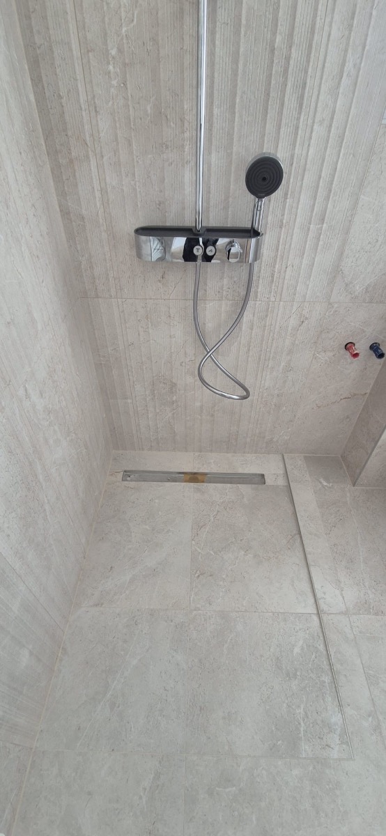 Bathroom Fitter: Image 28