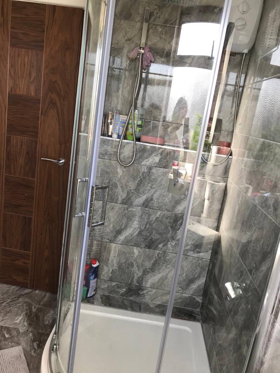 Bathroom Fitter: Image 2