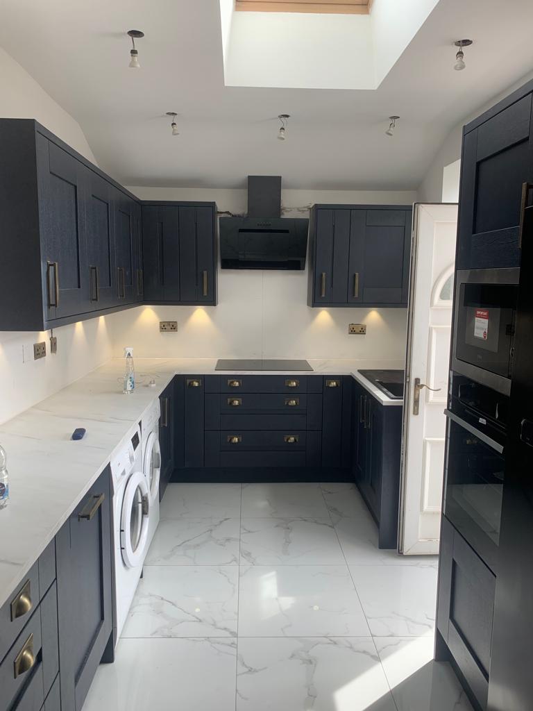 Kitchen Fitter: Image 27