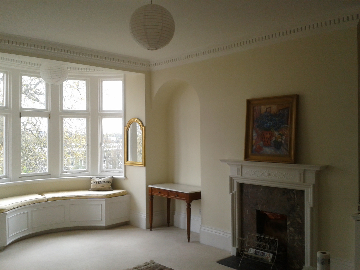 Profile: Image 1 – Professional, trustworthy with over 22 years of experience.