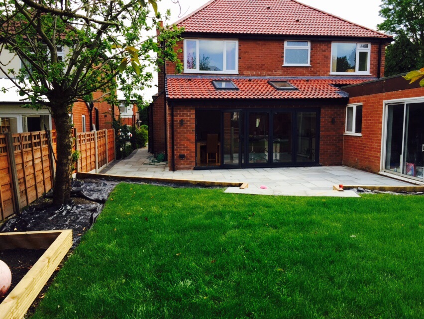 Builder: Image 1