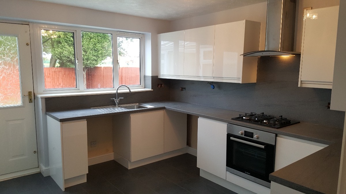 Carpenter and Joiner: Image 1