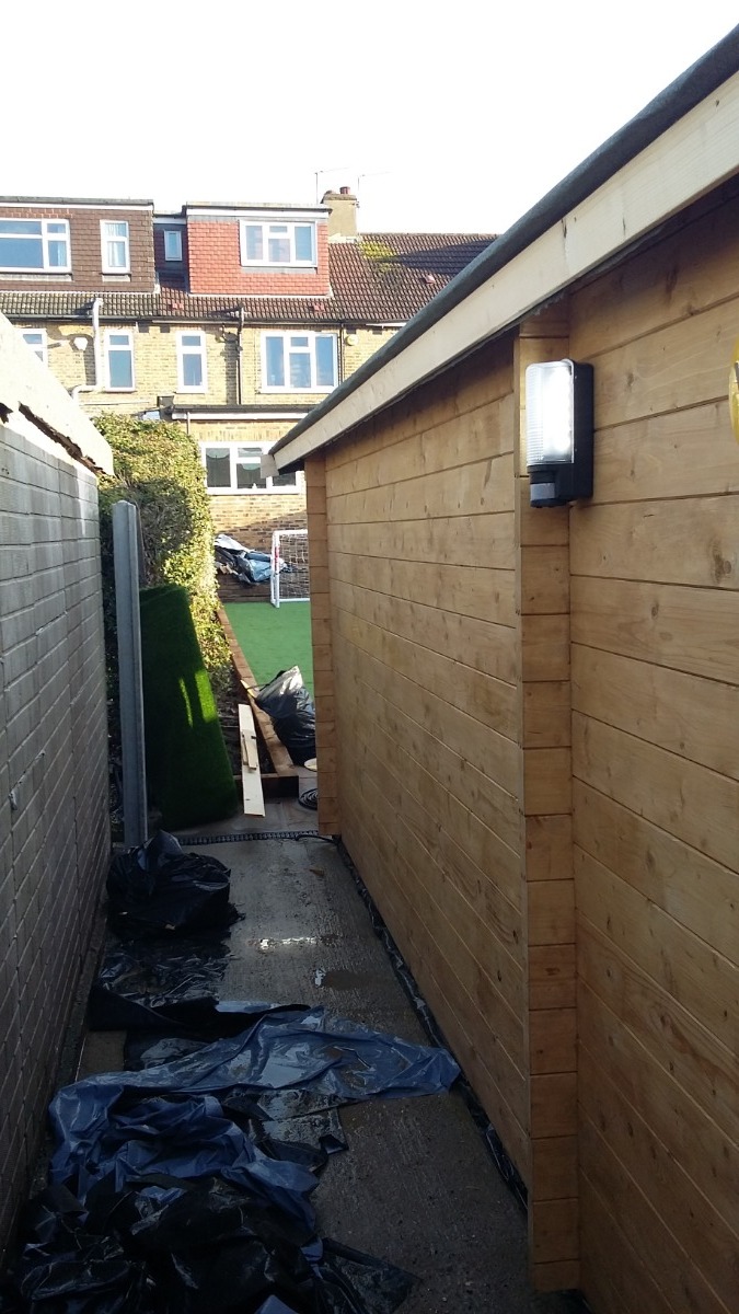 Company: Image 25