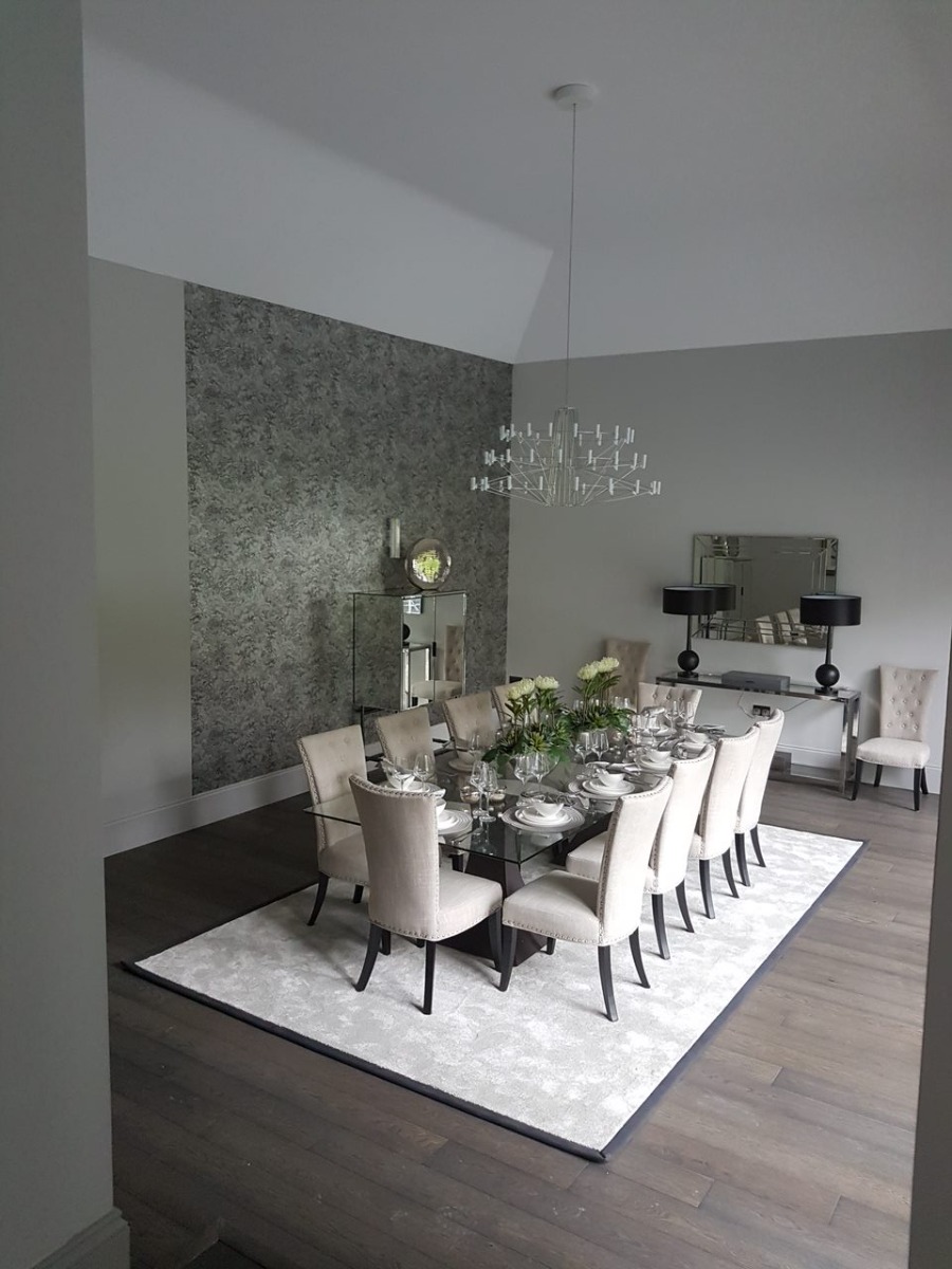 Painter and Decorator: Image 1