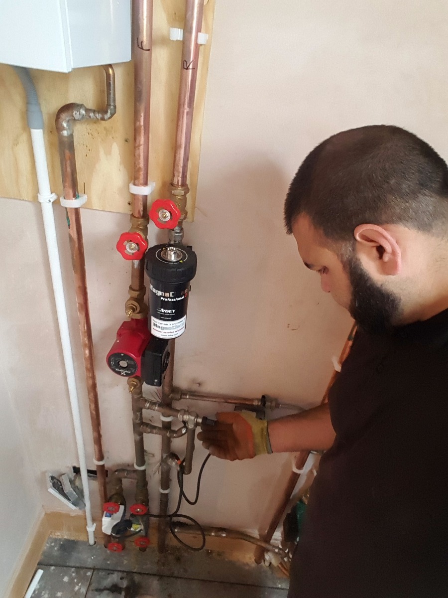 Heating Engineer: Image 1