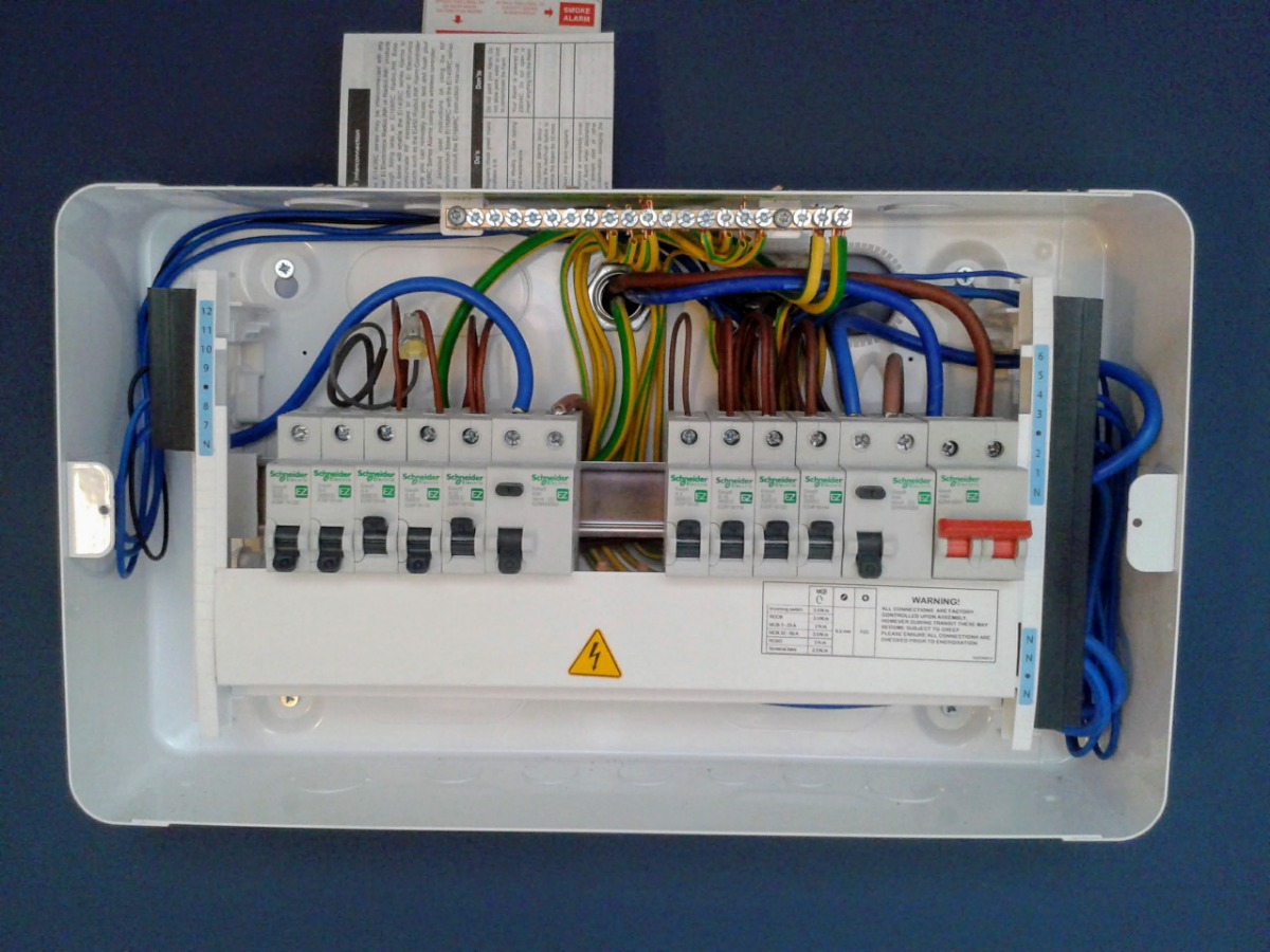 Electrician: Image 21