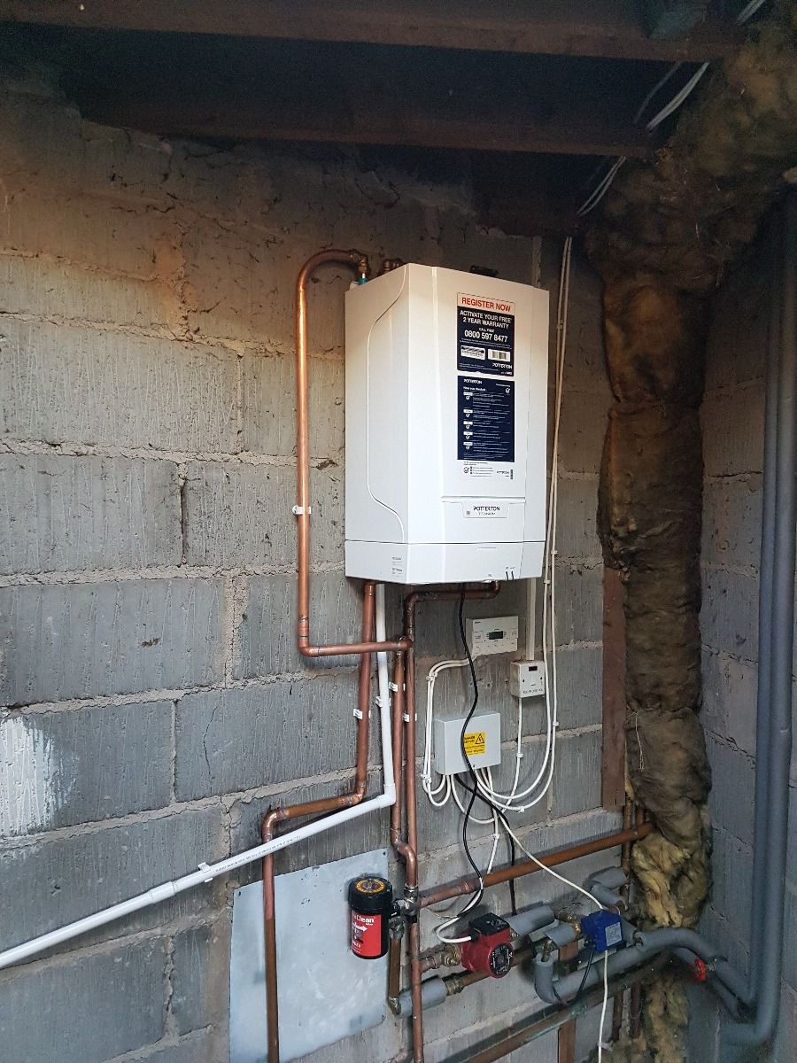 Heating Engineer: Image 2