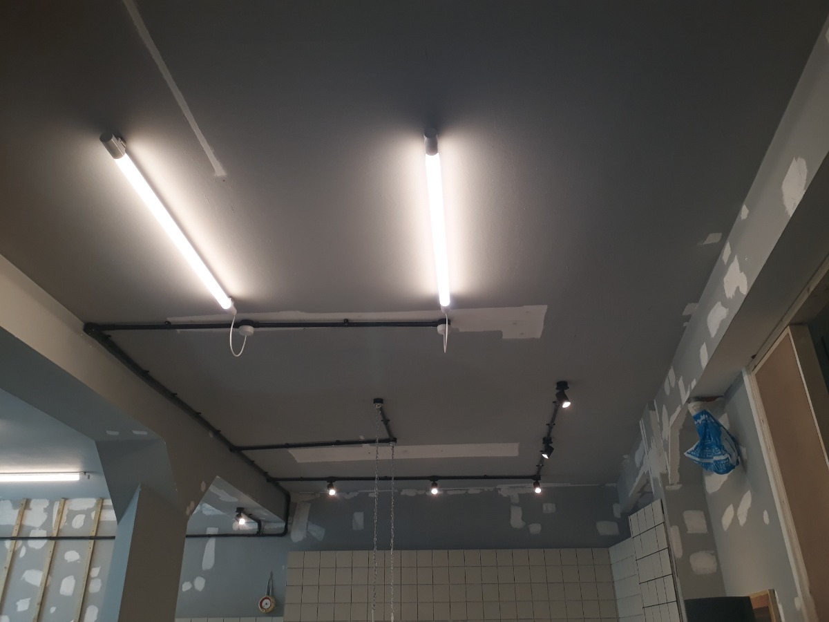 Company: Image 61