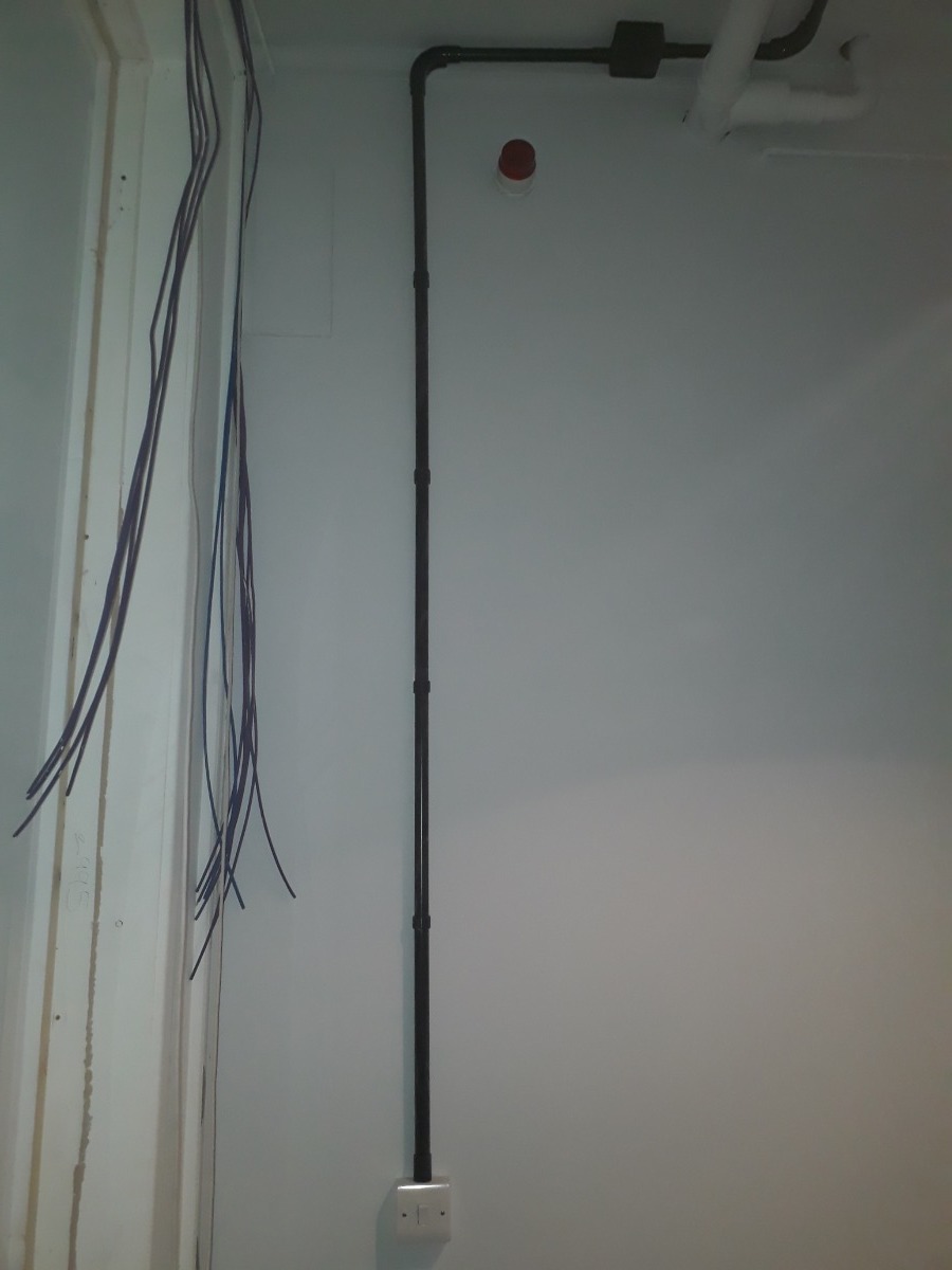 Company: Image 71