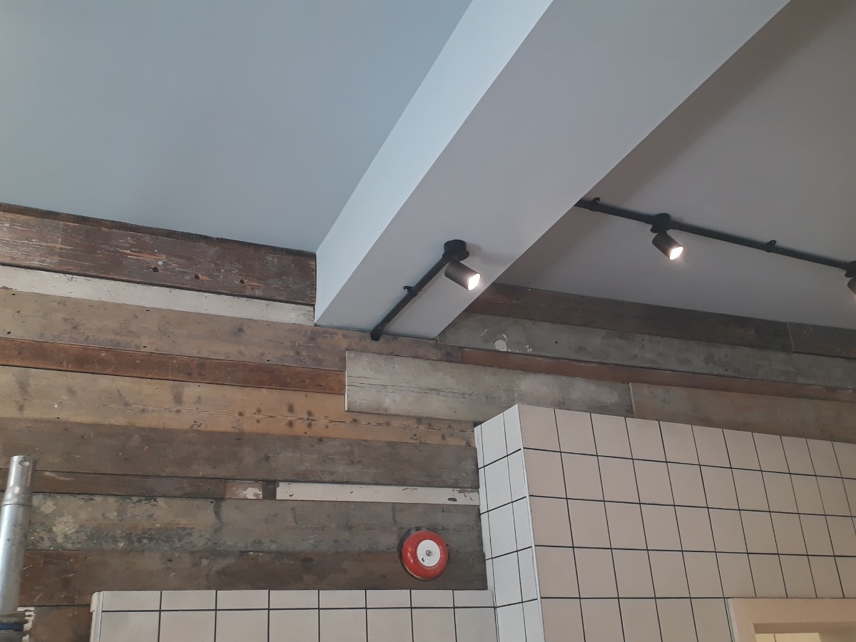 Company: Image 87