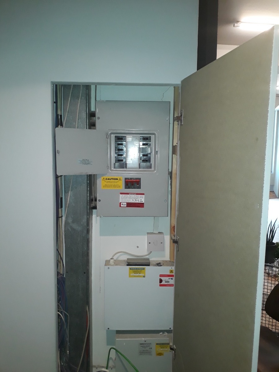 Company: Image 104