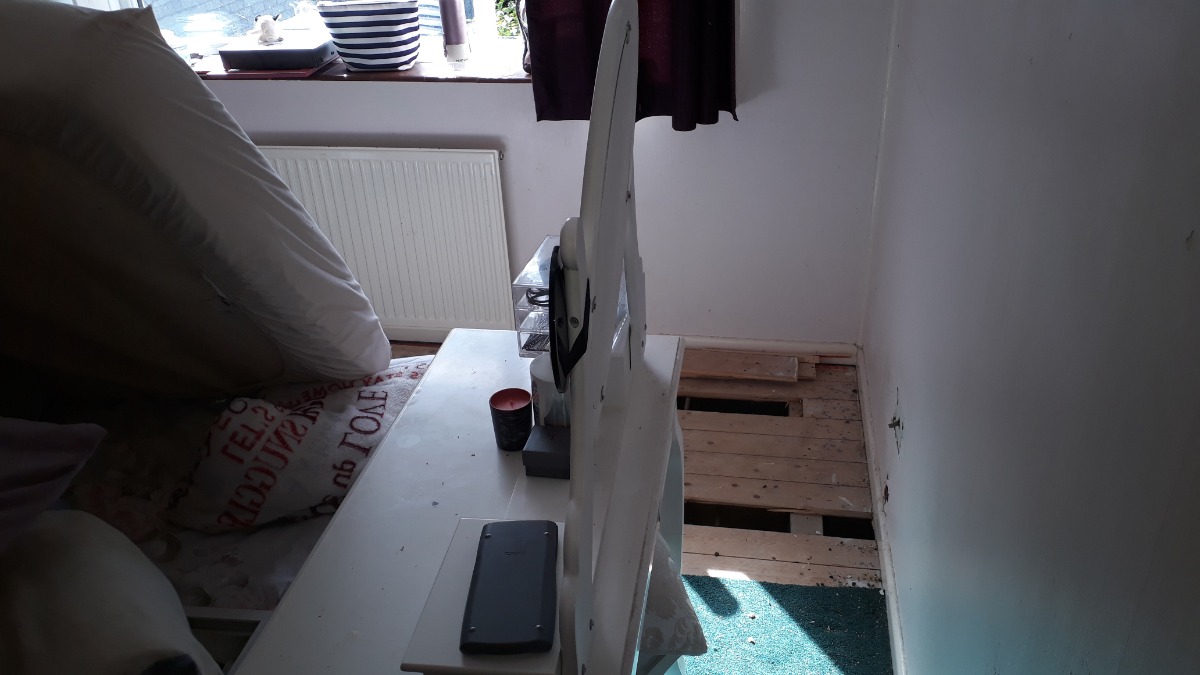 Company: Image 122