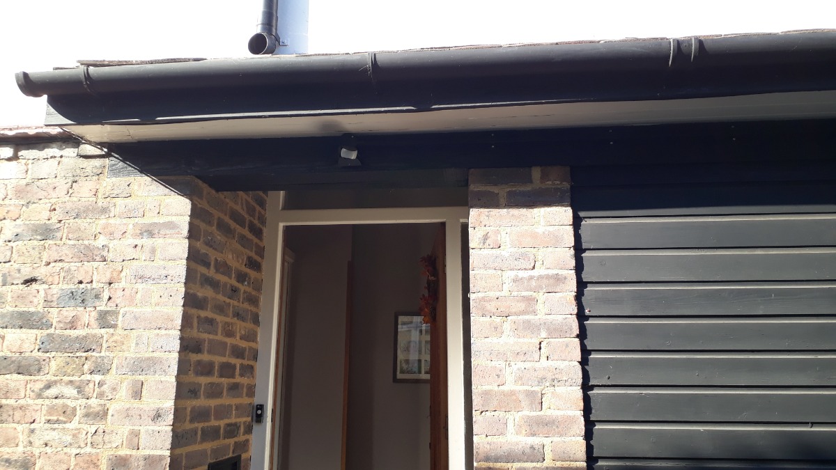 Company: Image 180