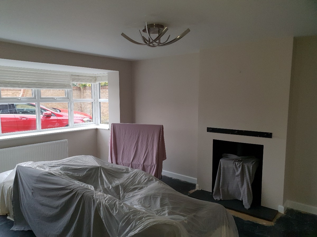 Painter and Decorator: Image 1