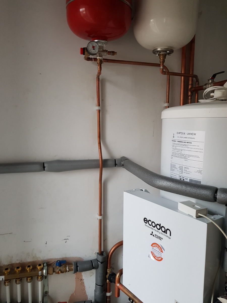 Heating Engineer: Image 2