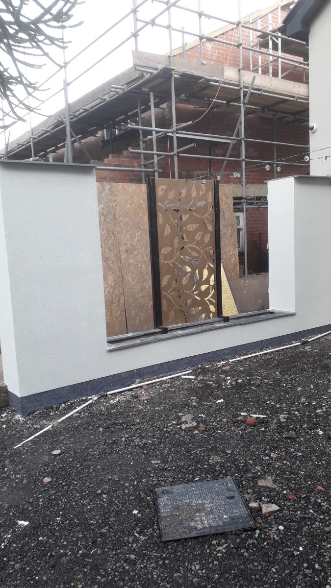 Painter and Decorator: Image 81