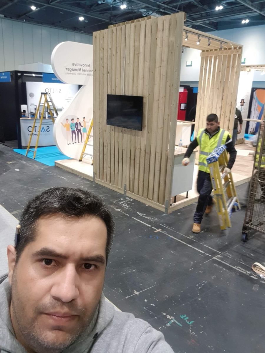 Builder: Image 1
