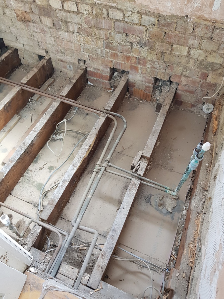 Builder: Image 4