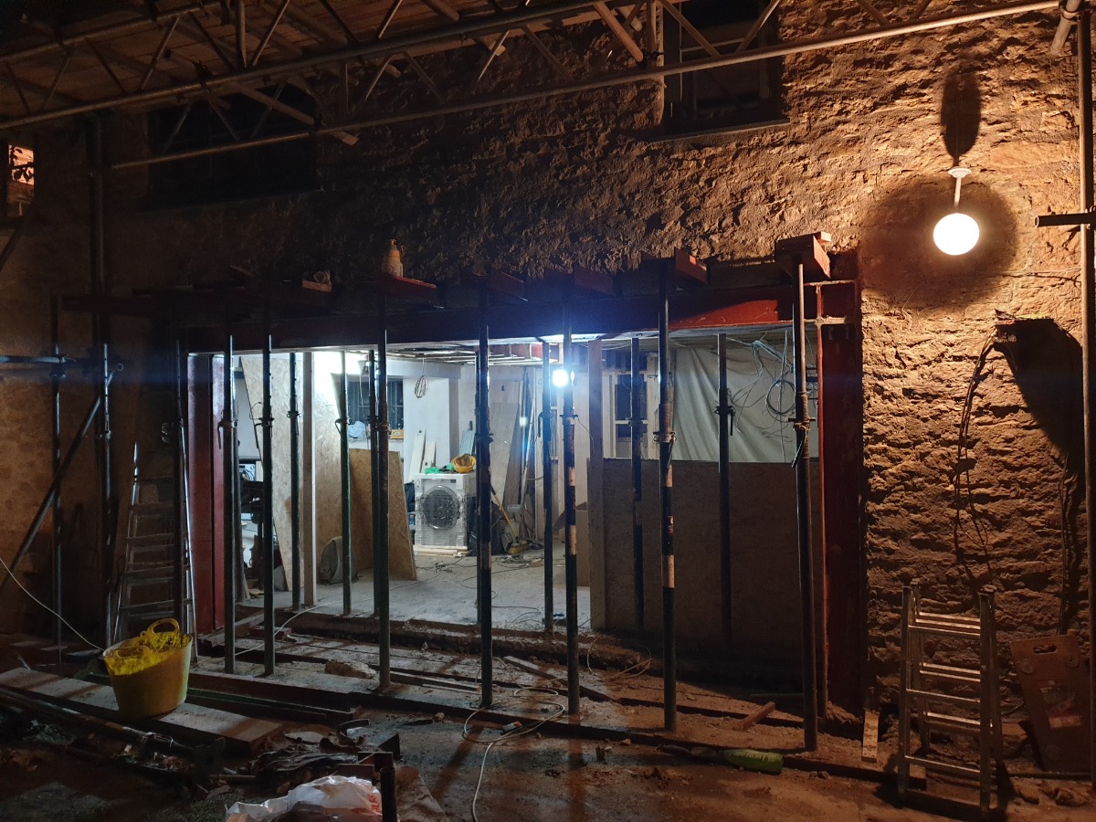 Builder: Image 4