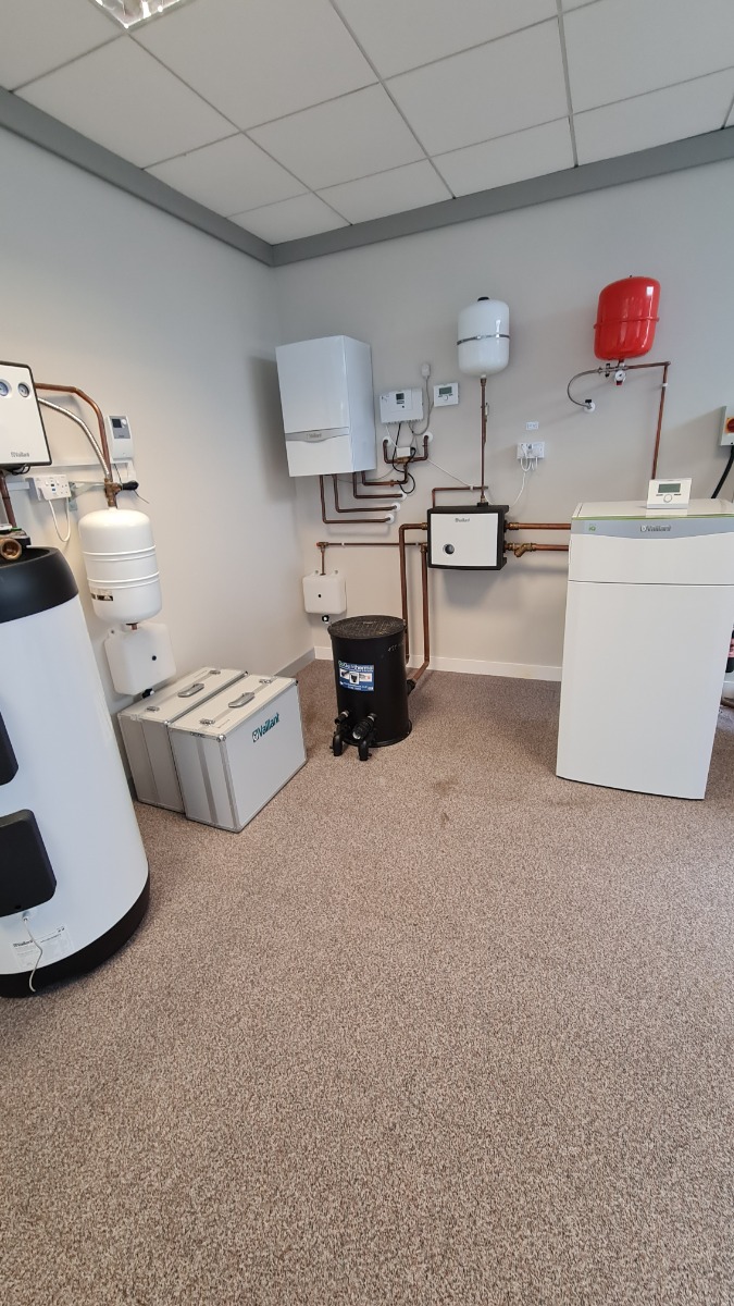 Heating Engineer: Image 19