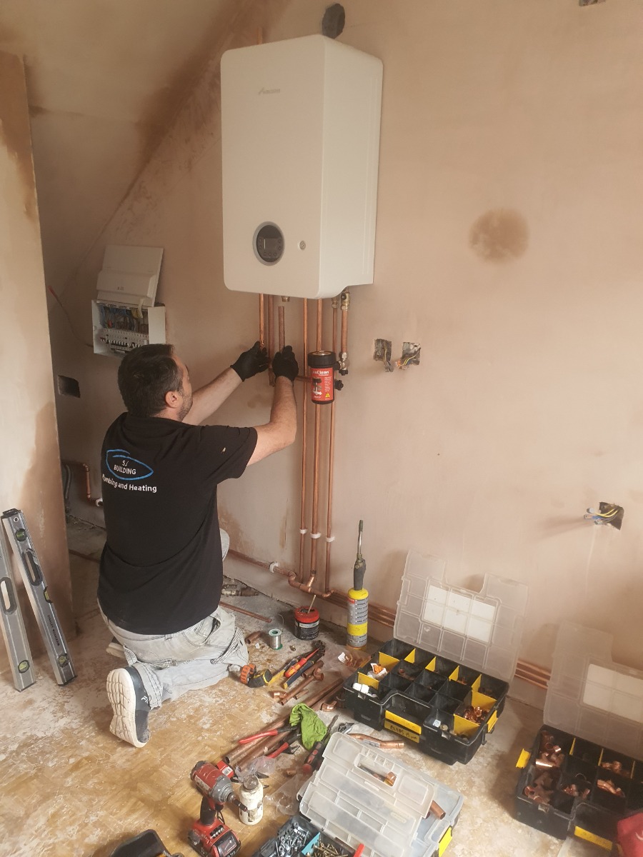 Heating Engineer: Image 5