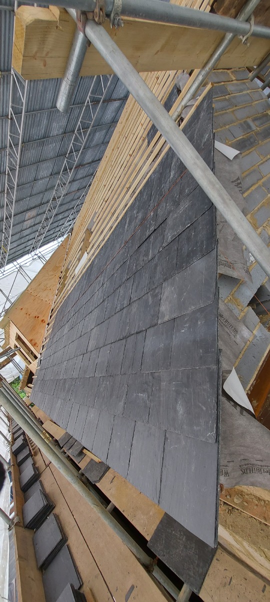 Roofer: Image 4
