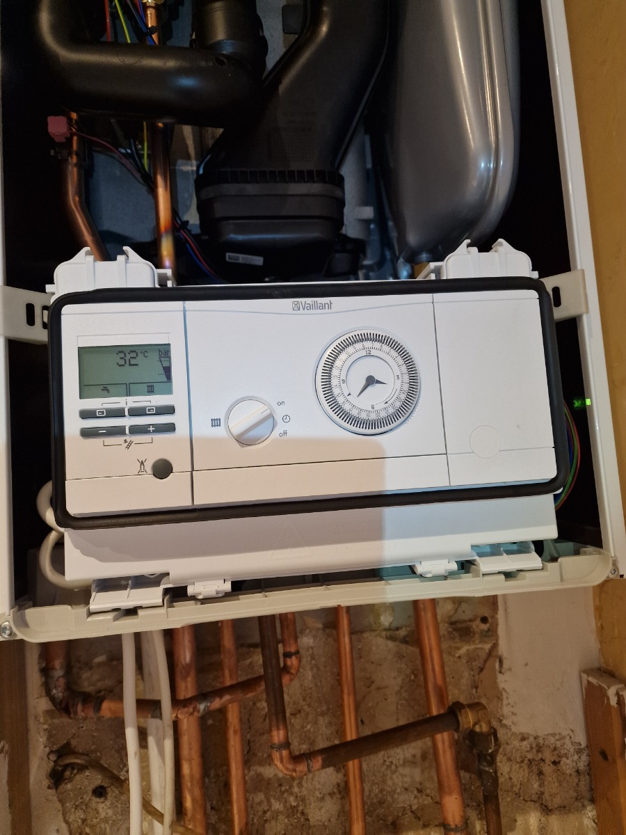 Heating Engineer: Image 19