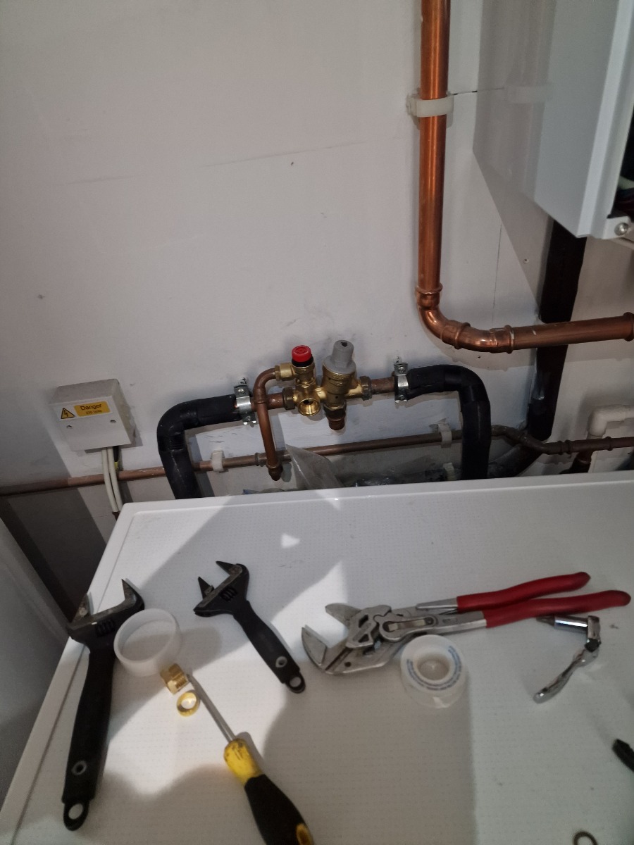 Heating Engineer: Image 28