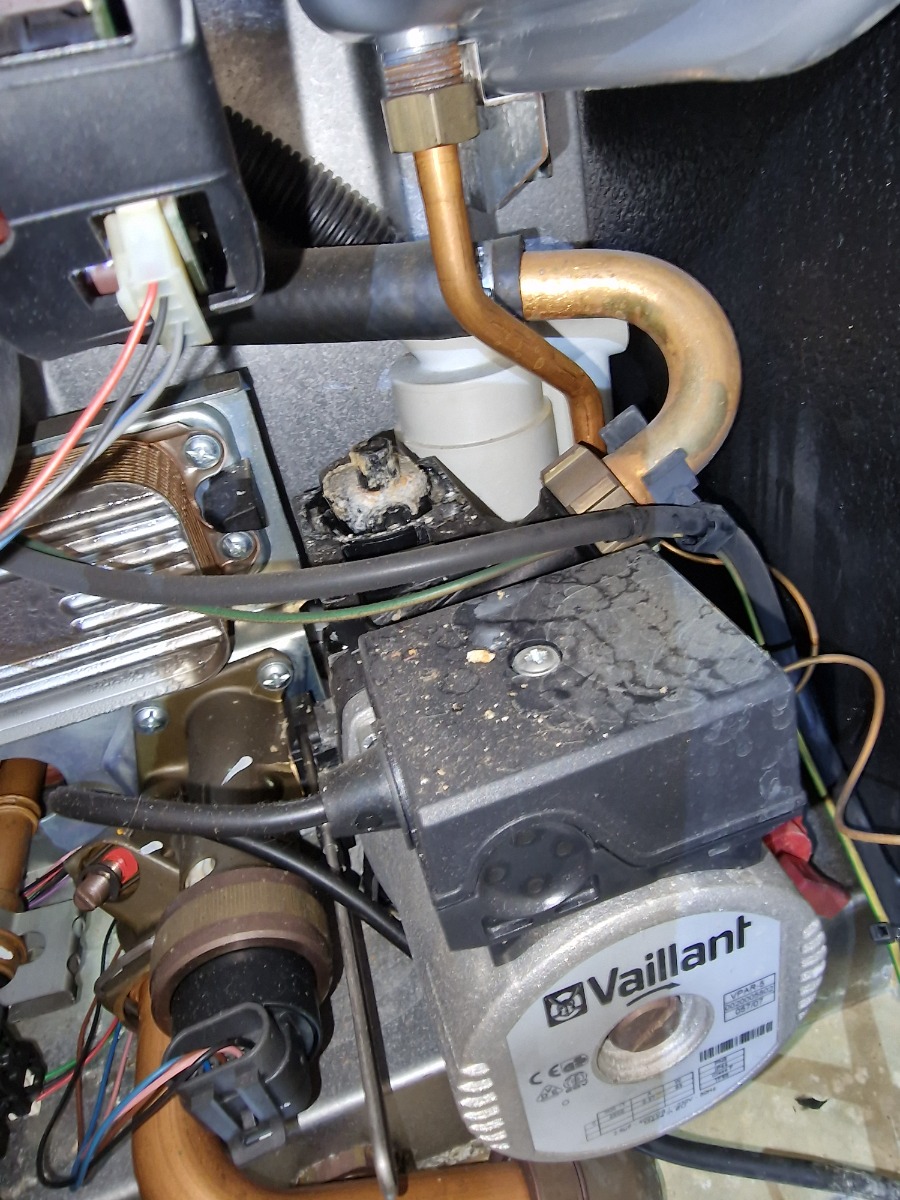 Heating Engineer: Image 33